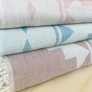 Hamam Blanket / Hamam Towel XXL Jackie Aztec Pattern Old Pink
