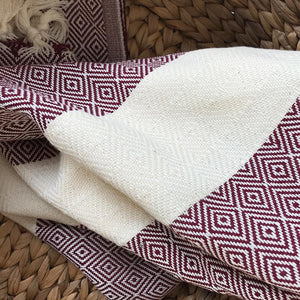 Peskir / Hamam Towel XS - Charlotte bordeaux - handwoven